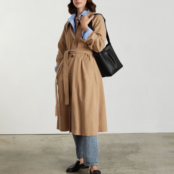 Everlane The Mini Studio Bag in Black - Picture 7 of 10